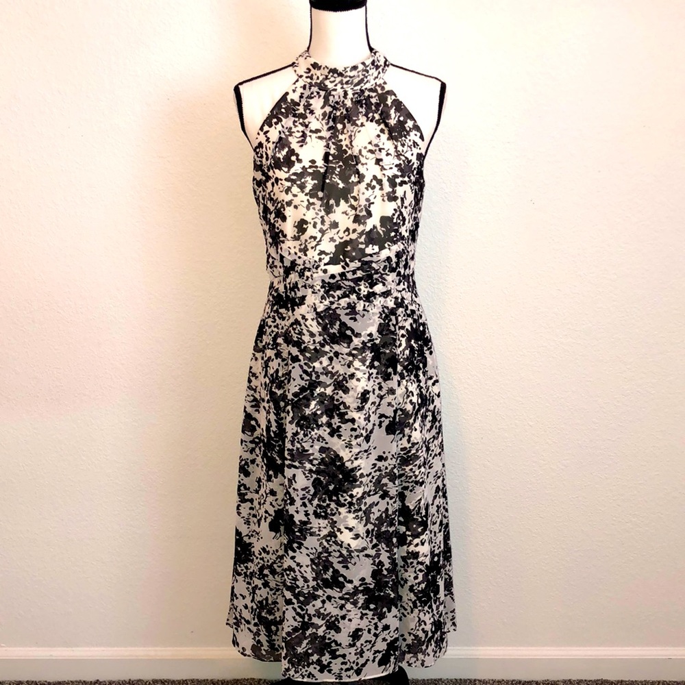 👗 WHBM Fit & Flare Halter Dress